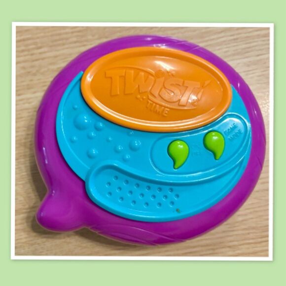 Simon Says Parachute Game for Kids - Picture 2 of 4